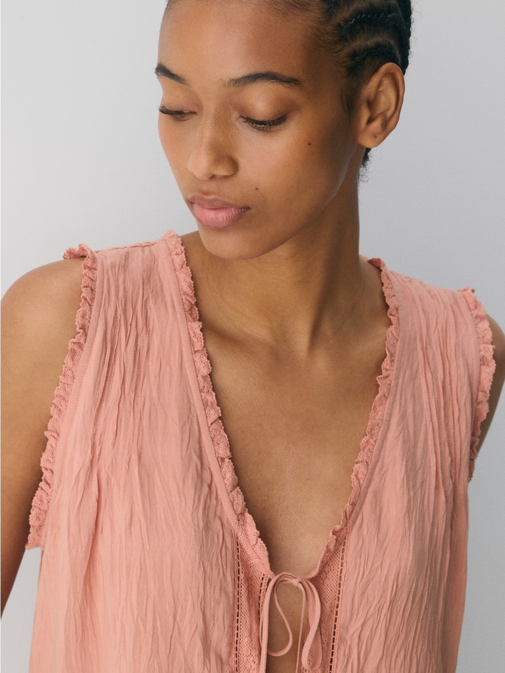 Aritzia Blush Tie-Front Sleeveless Top - Picture 3 of 6